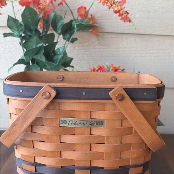 1996 Longaberger Brown and Black Woven Basket - Picture 5 of 10